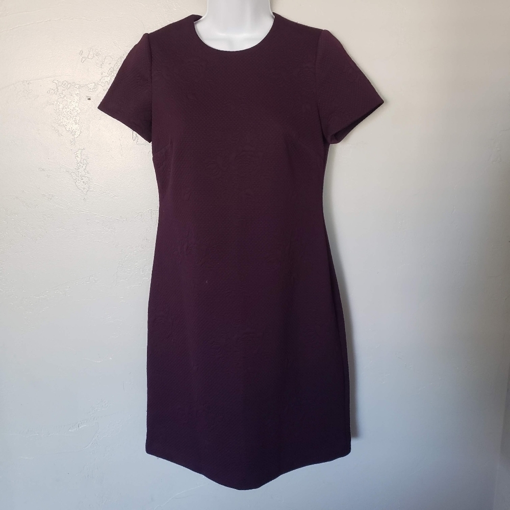 Calvin Klein Women's 2 Plum Dark Purple Short Sleeve Midi Dress Quilted Floral